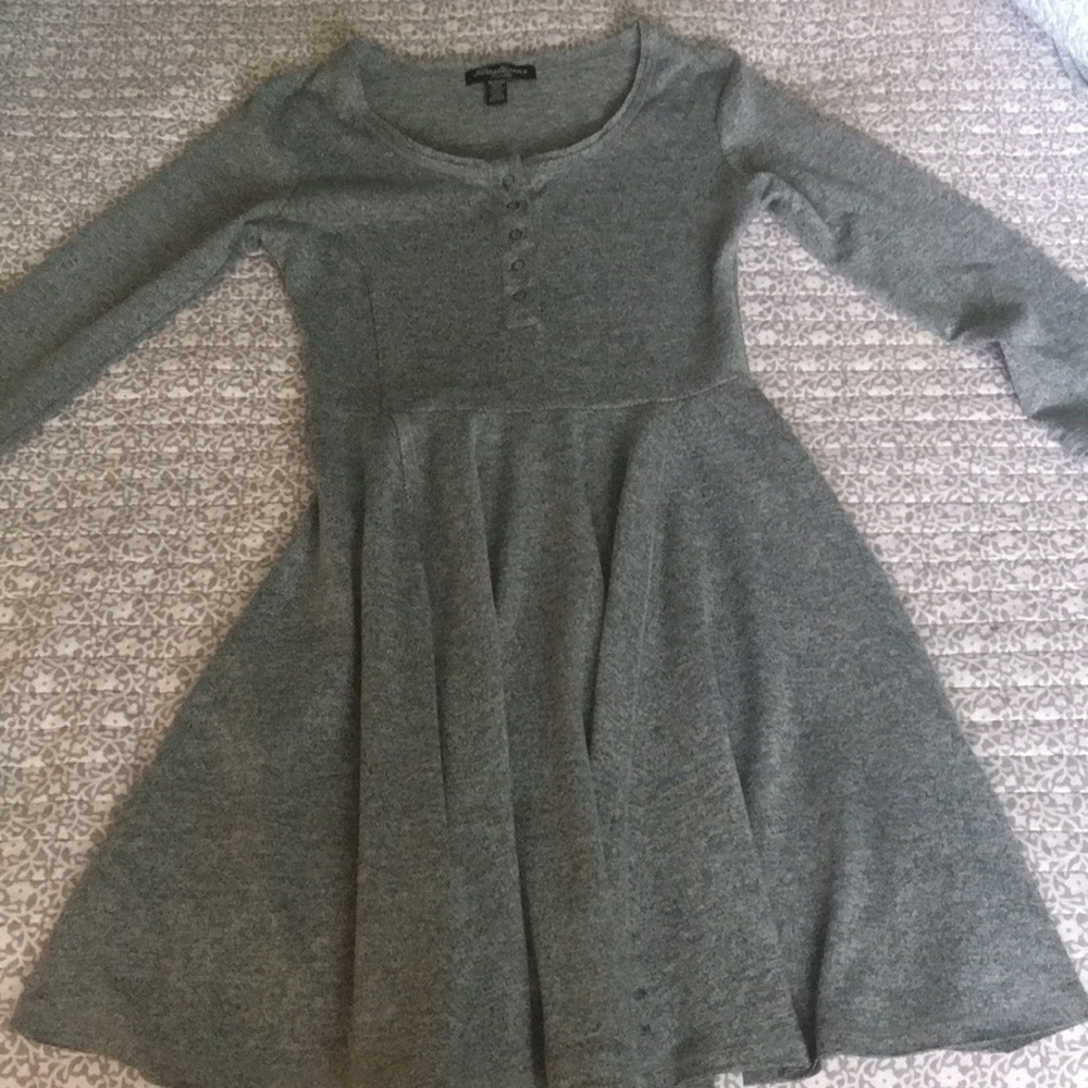 Grey dress